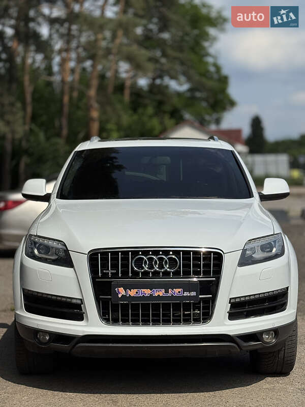 Внедорожник / Кроссовер Audi Q7 2012 в Киеве