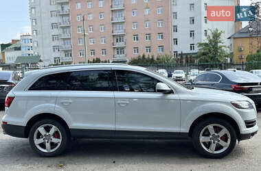 Внедорожник / Кроссовер Audi Q7 2012 в 