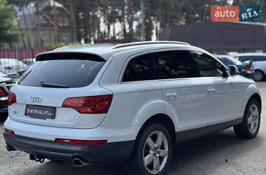 Внедорожник / Кроссовер Audi Q7 2012 в 