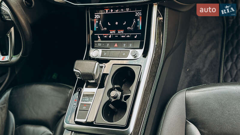 Внедорожник / Кроссовер Audi Q7 2020 в Хмельницком
