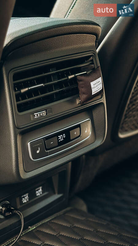Внедорожник / Кроссовер Audi Q7 2020 в Хмельницком