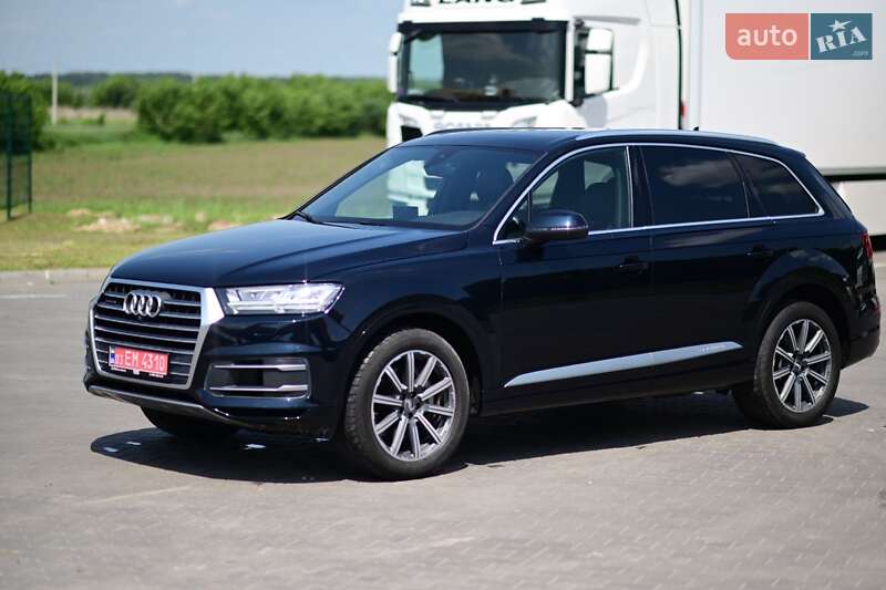 Внедорожник / Кроссовер Audi Q7 2017 в Луцке