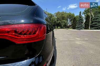 Внедорожник / Кроссовер Audi Q7 2011 в 