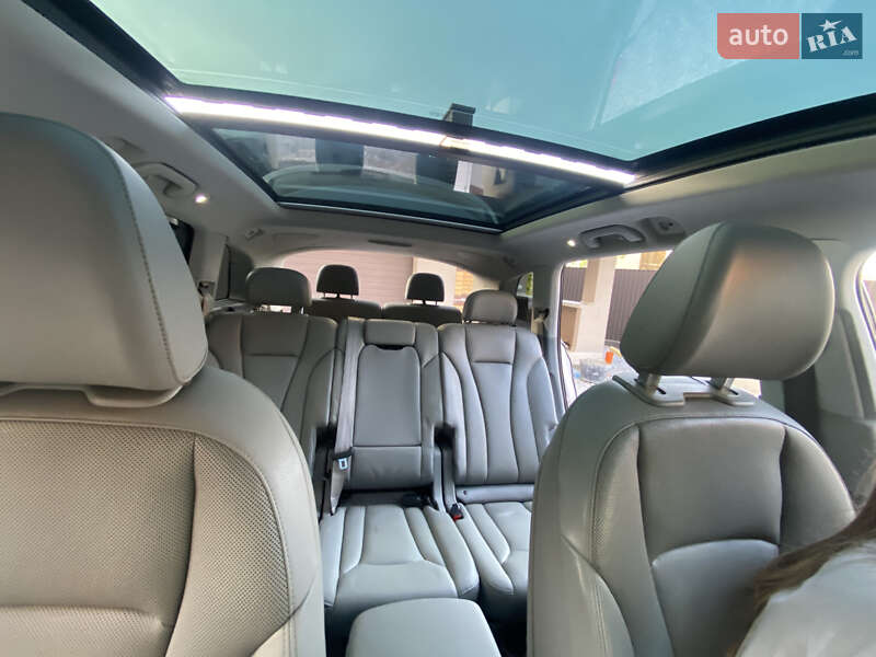 Позашляховик / Кросовер Audi Q7 2016 в Дрогобичі