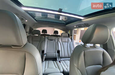 Внедорожник / Кроссовер Audi Q7 2016 в 