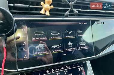 Внедорожник / Кроссовер Audi Q7 2020 в 