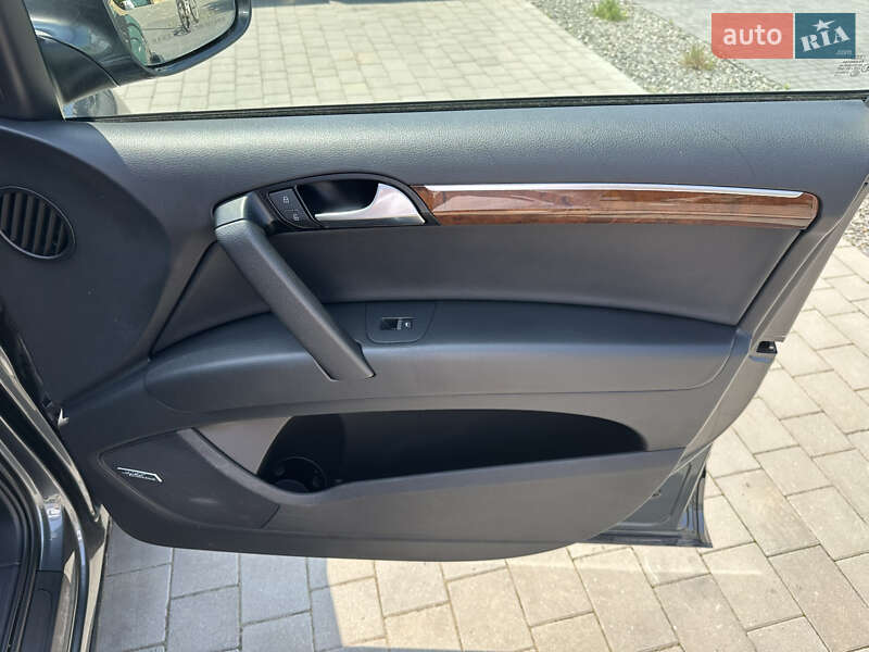 Внедорожник / Кроссовер Audi Q7 2013 в Хмельницком фото 29 Внедорожник / Кроссовер Audi Q7 2013 в Хмельницком