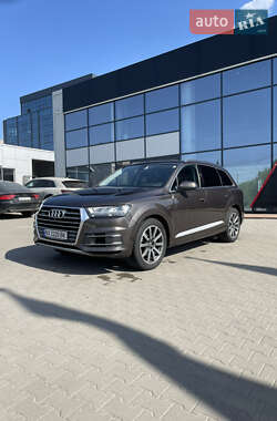 Внедорожник / Кроссовер Audi Q7 2016 в Хмельницком