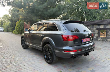 Позашляховик / Кросовер Audi Q7 2015 в 