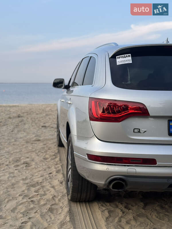 Позашляховик / Кросовер Audi Q7 2013 в Черкасах фото 3 Позашляховик / Кросовер Audi Q7 2013 в Черкасах