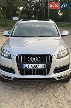 Внедорожник / Кроссовер Audi Q7 2013 в 