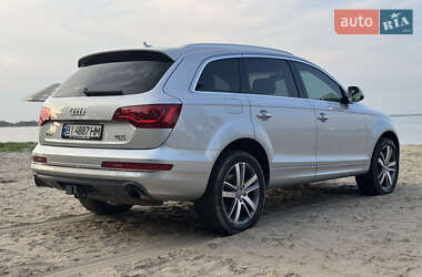 Внедорожник / Кроссовер Audi Q7 2013 в 