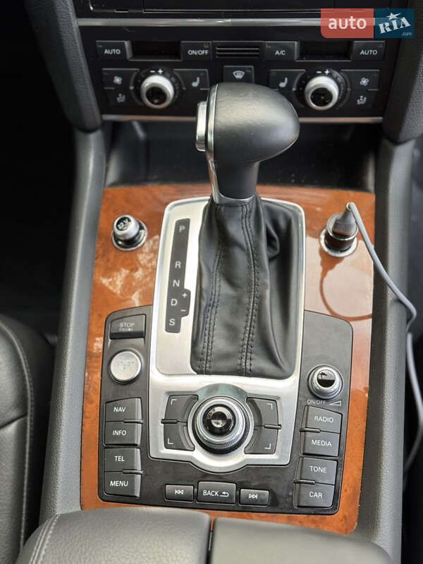 Позашляховик / Кросовер Audi Q7 2013 в Черкасах фото 23 Позашляховик / Кросовер Audi Q7 2013 в Черкасах