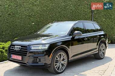 Внедорожник / Кроссовер Audi Q7 2018 в 