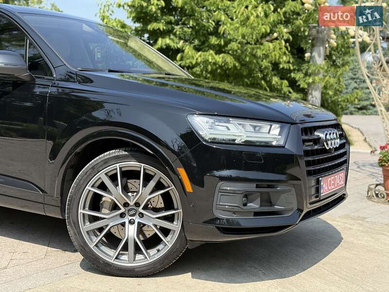 Внедорожник / Кроссовер Audi Q7 2018 в Жовкве