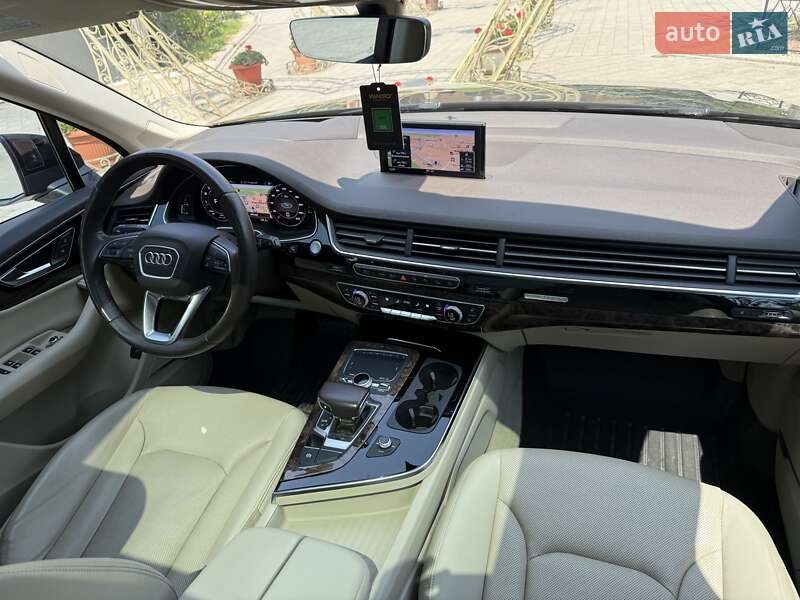 Внедорожник / Кроссовер Audi Q7 2018 в Жовкве