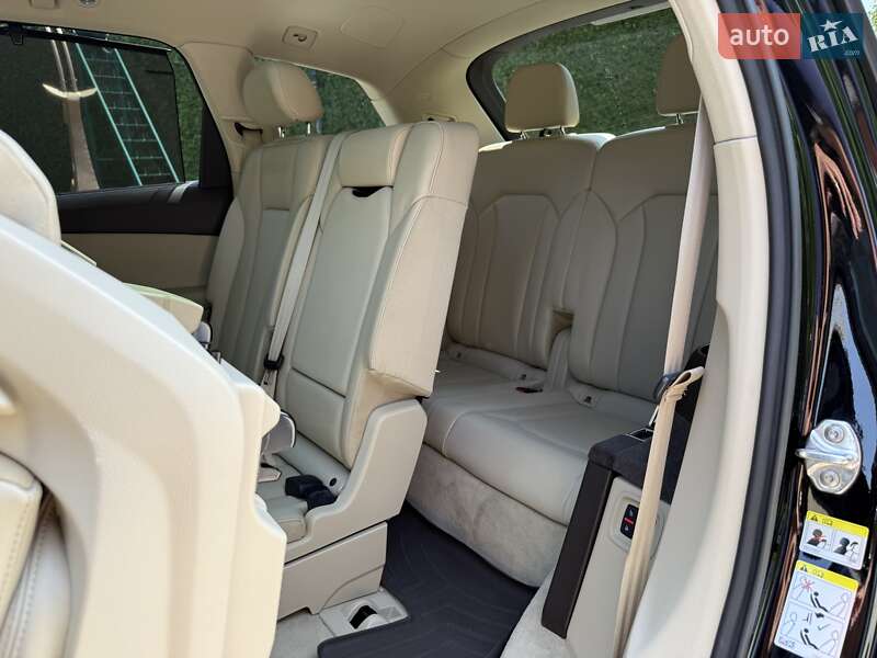 Внедорожник / Кроссовер Audi Q7 2018 в Жовкве