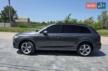 Внедорожник / Кроссовер Audi Q7 2019 в 