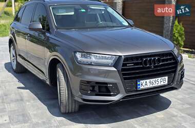 Внедорожник / Кроссовер Audi Q7 2019 в 