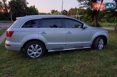 Внедорожник / Кроссовер Audi Q7 2008 в 