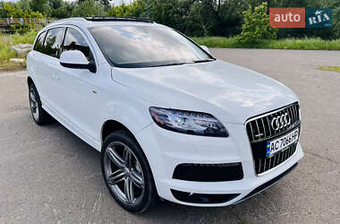Внедорожник / Кроссовер Audi Q7 2013 в 