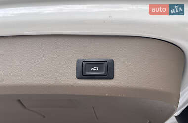 Внедорожник / Кроссовер Audi Q7 2013 в 