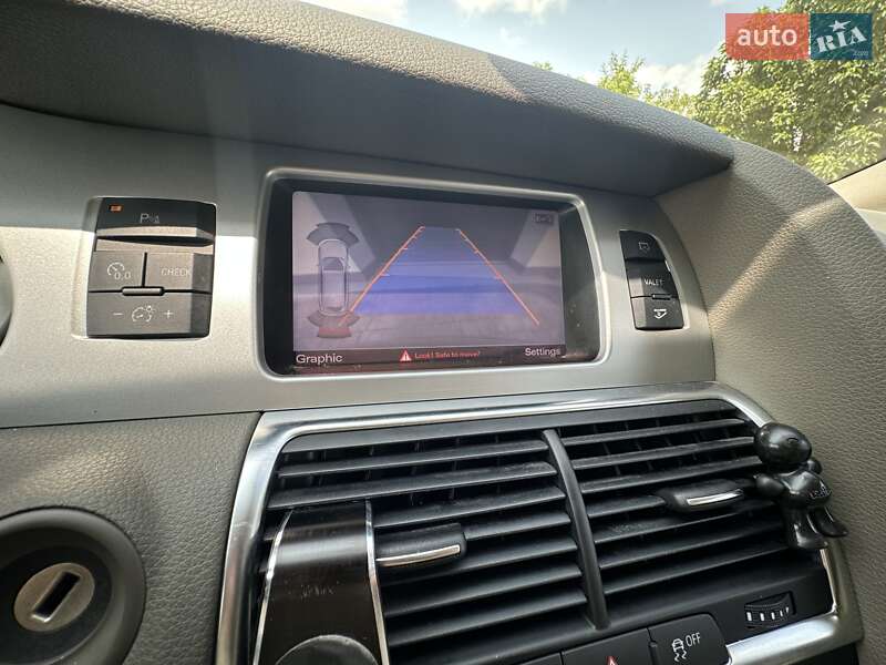 Позашляховик / Кросовер Audi Q7 2012 в Луцьку