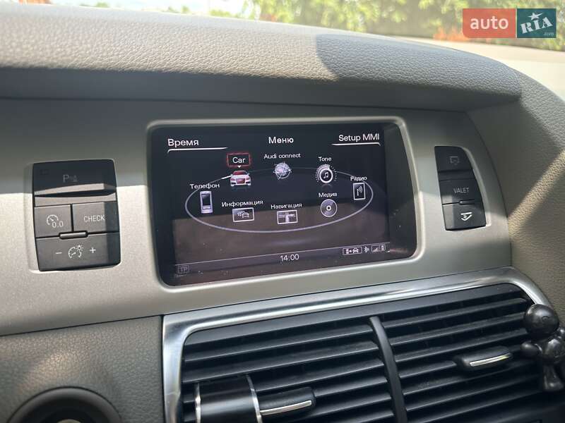 Позашляховик / Кросовер Audi Q7 2012 в Луцьку