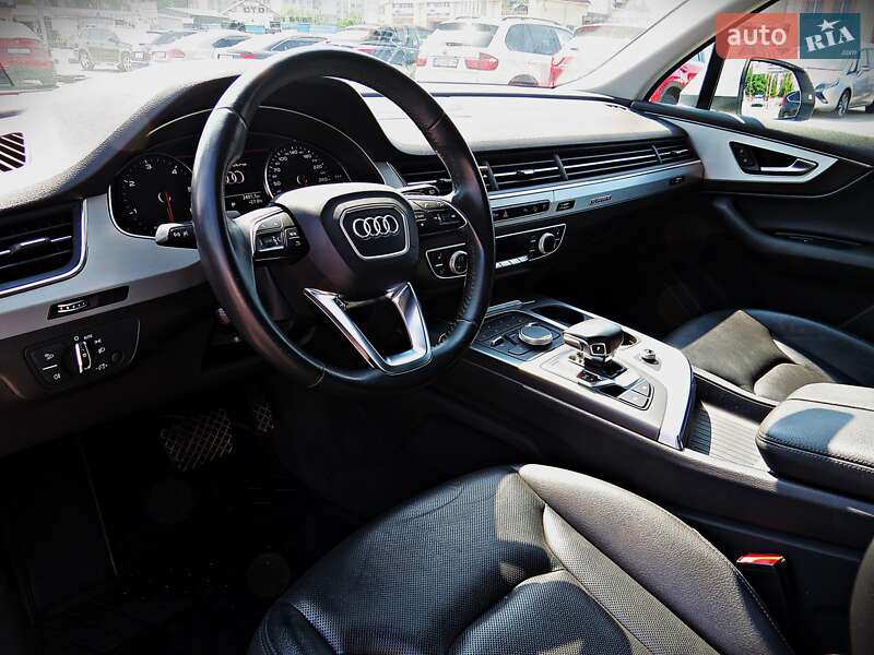 Позашляховик / Кросовер Audi Q7 2019 в Черкасах