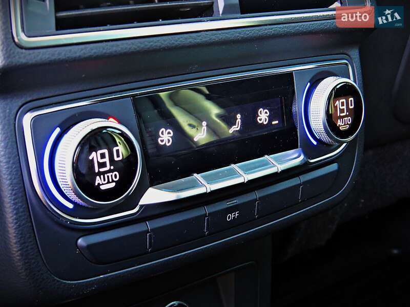 Позашляховик / Кросовер Audi Q7 2019 в Черкасах