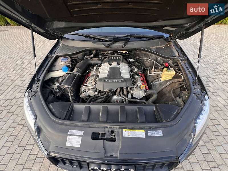 Внедорожник / Кроссовер Audi Q7 2013 в Самборе