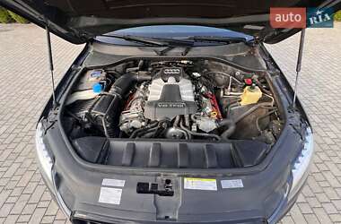 Внедорожник / Кроссовер Audi Q7 2013 в 