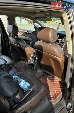Внедорожник / Кроссовер Audi Q7 2006 в 