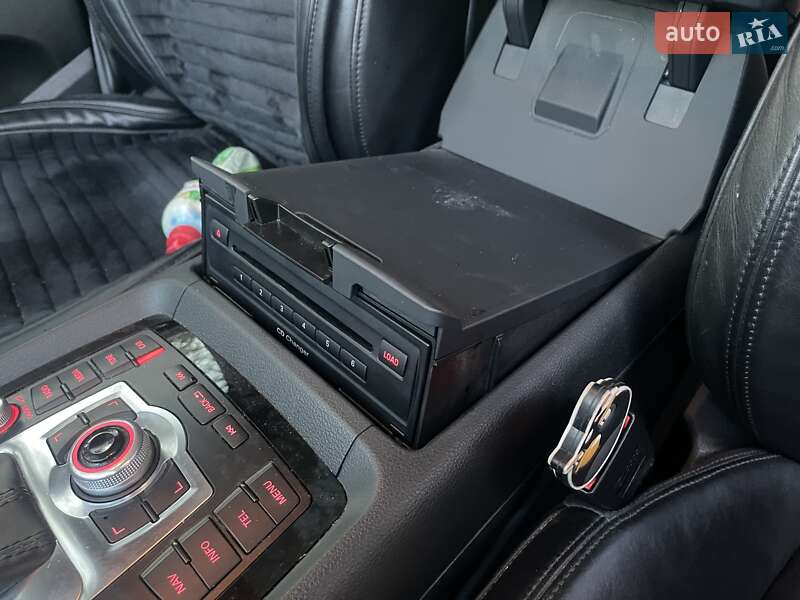 Позашляховик / Кросовер Audi Q7 2012 в Одесі