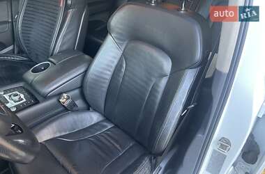 Позашляховик / Кросовер Audi Q7 2012 в 