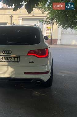 Внедорожник / Кроссовер Audi Q7 2012 в Одессе