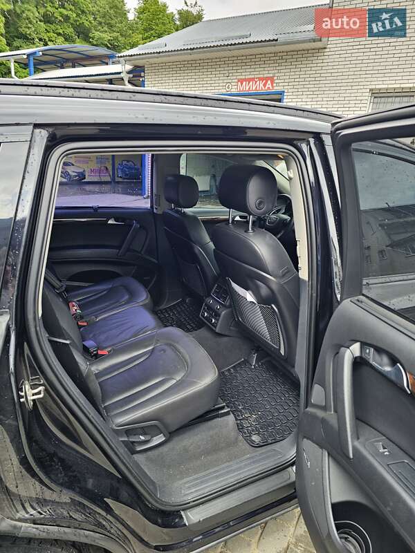 Позашляховик / Кросовер Audi Q7 2013 в Івано-Франківську