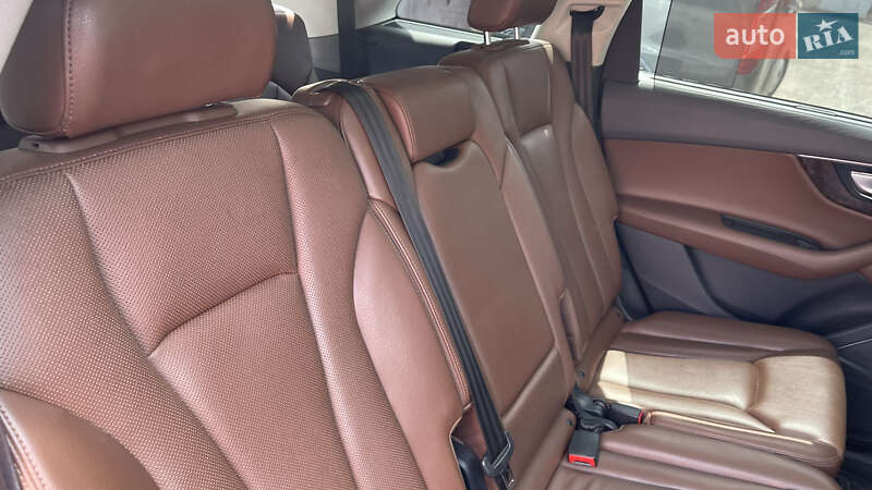 Позашляховик / Кросовер Audi Q7 2019 в Тернополі