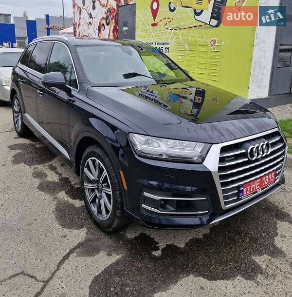 Внедорожник / Кроссовер Audi Q7 2017 в Полтаве