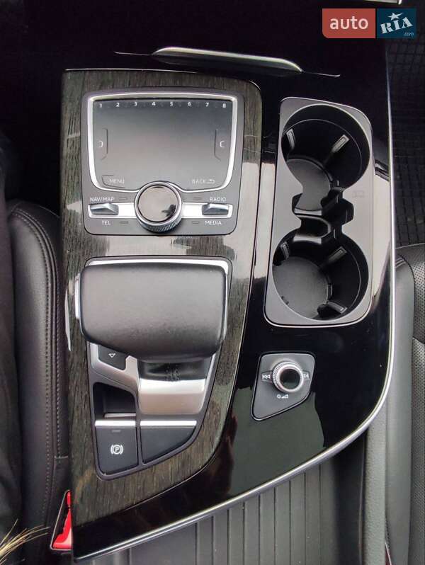 Внедорожник / Кроссовер Audi Q7 2015 в Каменском фото 4 Внедорожник / Кроссовер Audi Q7 2015 в Каменском