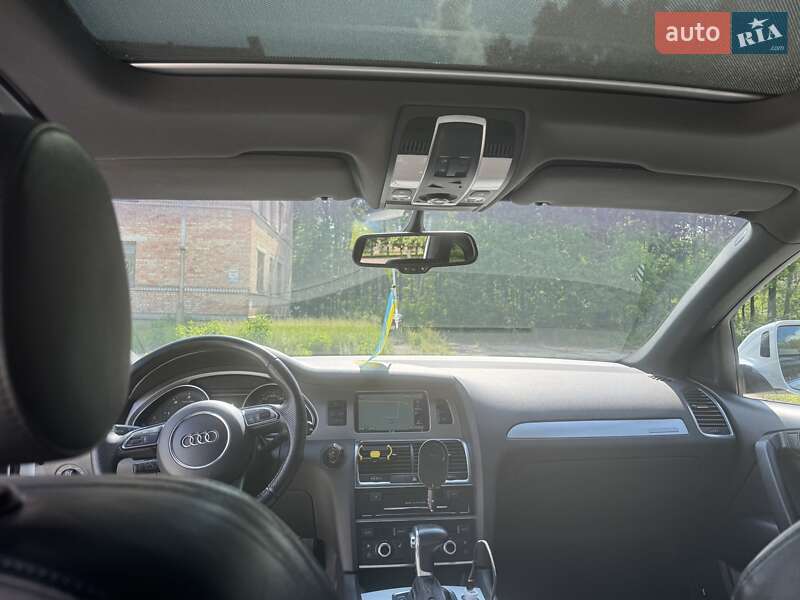 Внедорожник / Кроссовер Audi Q7 2012 в Киеве