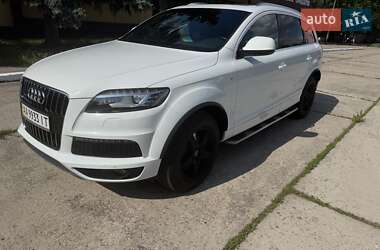 Внедорожник / Кроссовер Audi Q7 2012 в 
