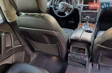 Внедорожник / Кроссовер Audi Q7 2008 в 