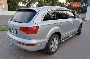 Внедорожник / Кроссовер Audi Q7 2008 в 