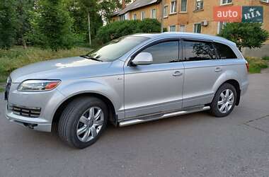 Внедорожник / Кроссовер Audi Q7 2008 в 
