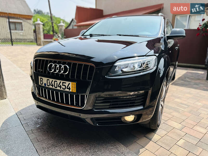 Внедорожник / Кроссовер Audi Q7 2015 в Нижней Апше