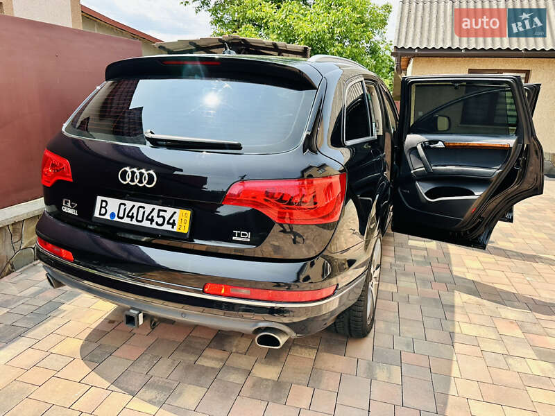Внедорожник / Кроссовер Audi Q7 2015 в Нижней Апше