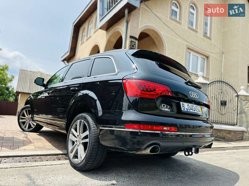 Внедорожник / Кроссовер Audi Q7 2015 в Нижней Апше