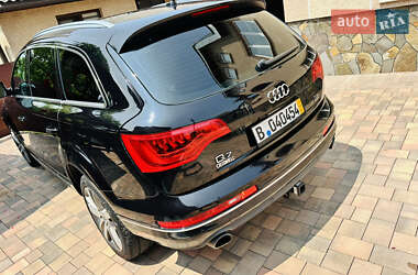 Внедорожник / Кроссовер Audi Q7 2015 в 