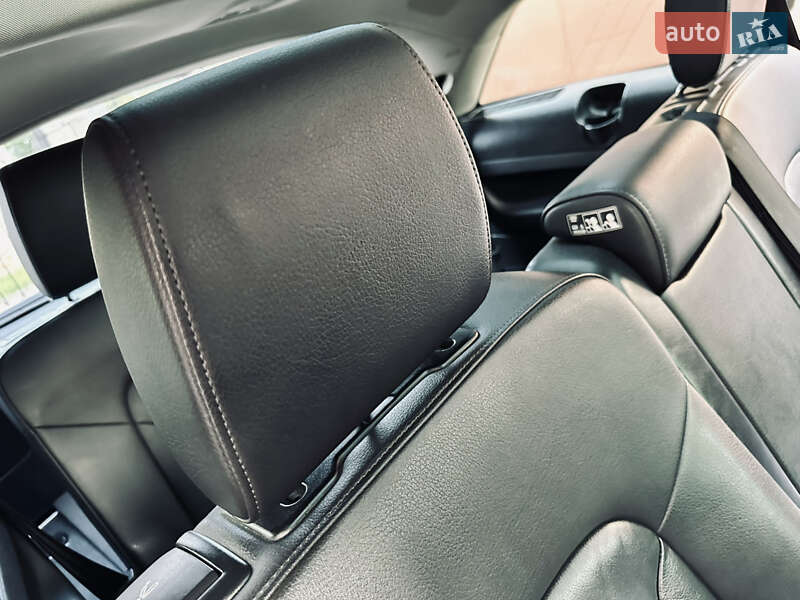 Внедорожник / Кроссовер Audi Q7 2015 в Нижней Апше